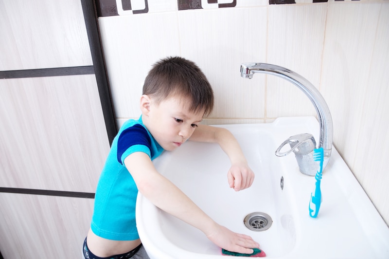 non toxic products & kids cleaning chores