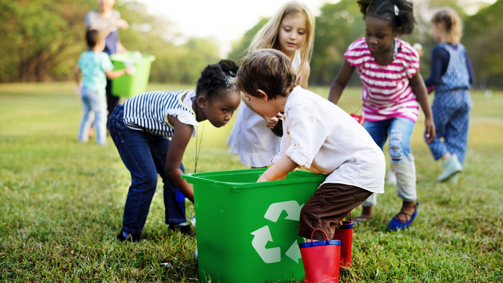 Enrich Ledelse nuttet Recyling Tips, Facts and Myths For National Recycle Day