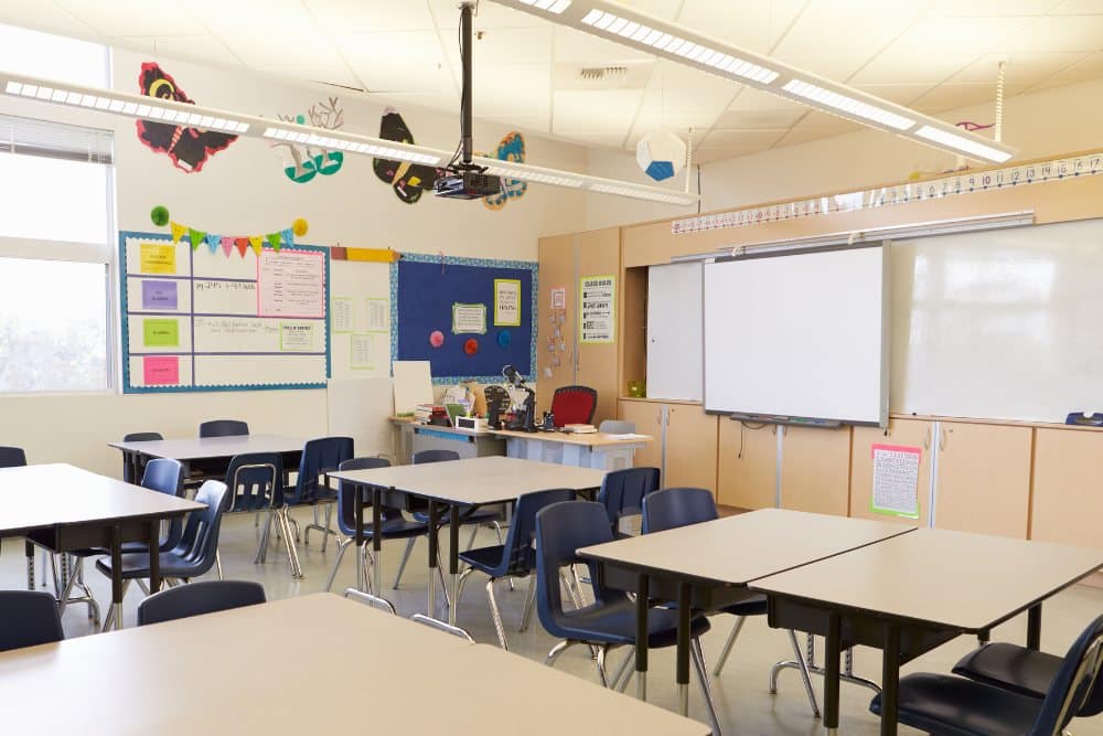 Green Cleaning, Sanitizing, and Disinfecting: A Toolkit for Schools
