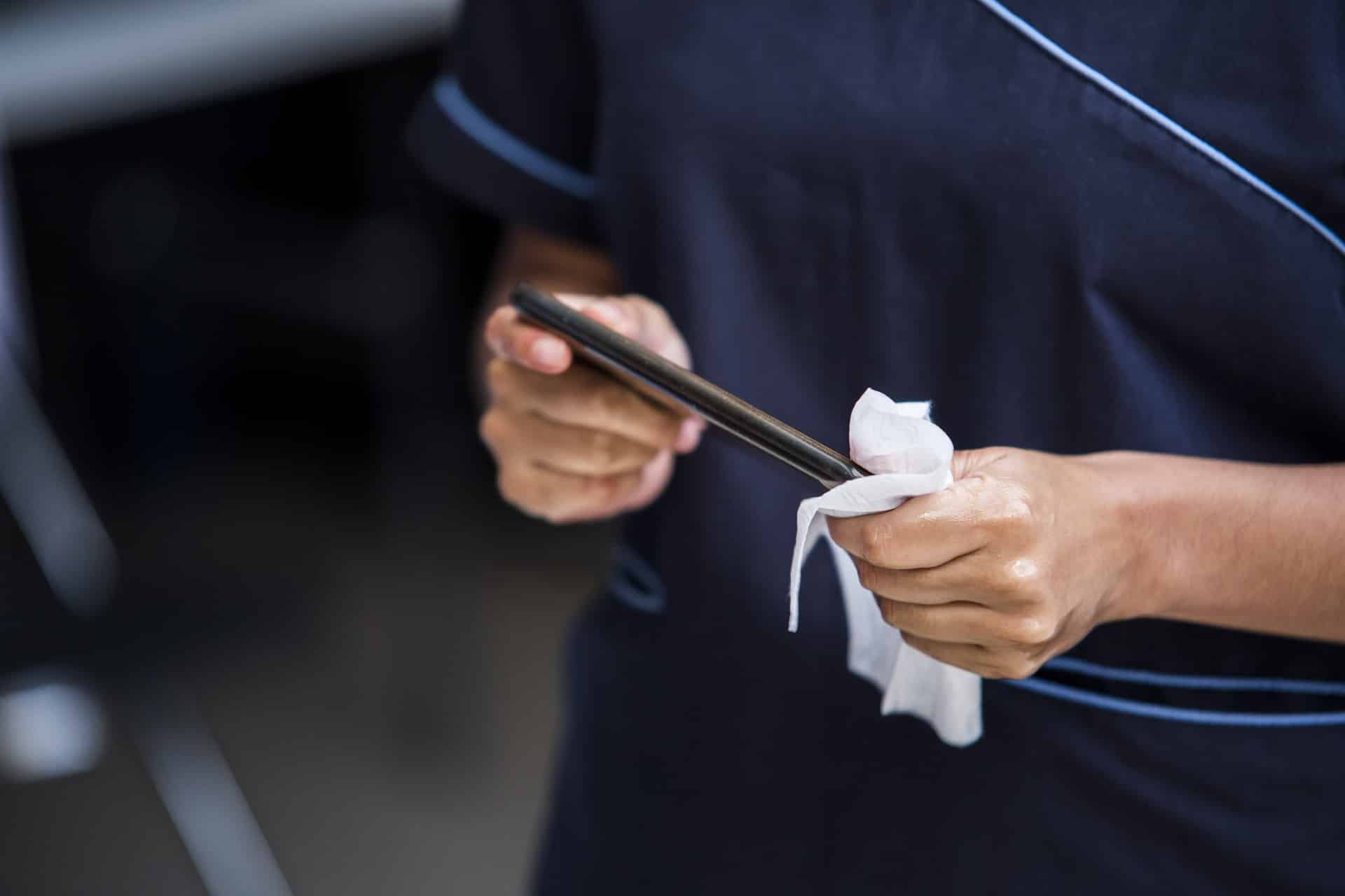 Are Disinfectant Wipes Safe? What You Need to Know.